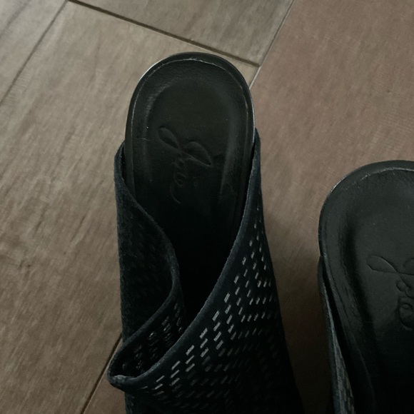 Joie Black wedges - Picture 3 of 3